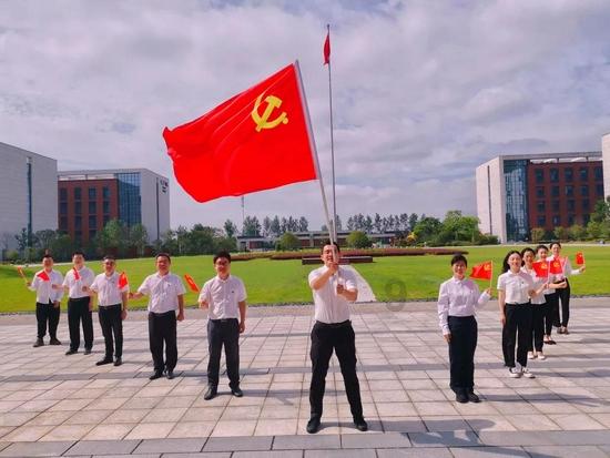 Pradasphere II我们女足之夜，我们女足全新制服亮相